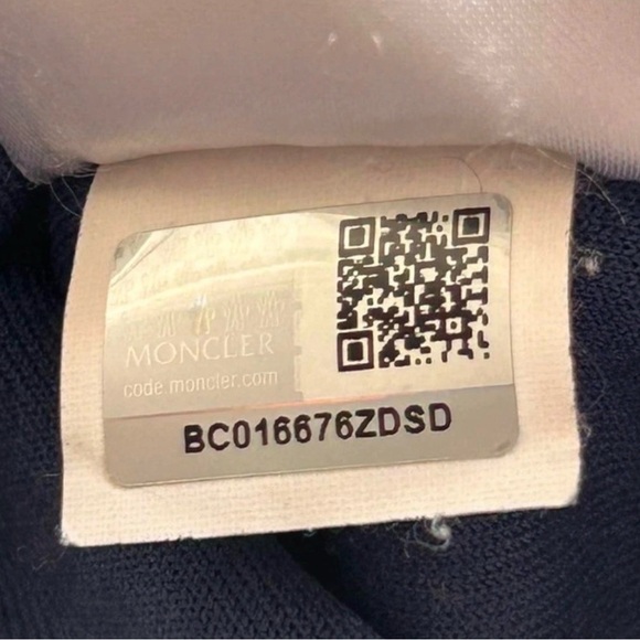 Navy Blue Moncler Crewneck Sweatshirt - Picture 6 of 9